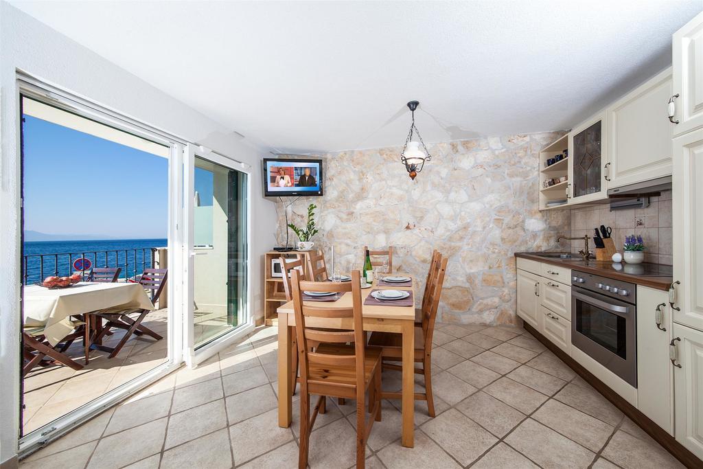Apartments Plana, Zaostrog Kültér fotó