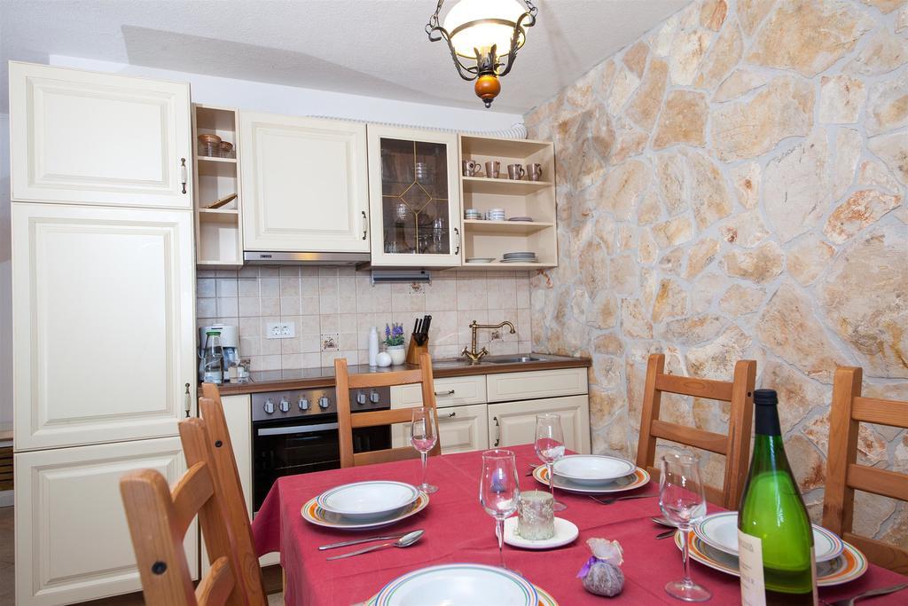 Apartments Plana, Zaostrog Kültér fotó